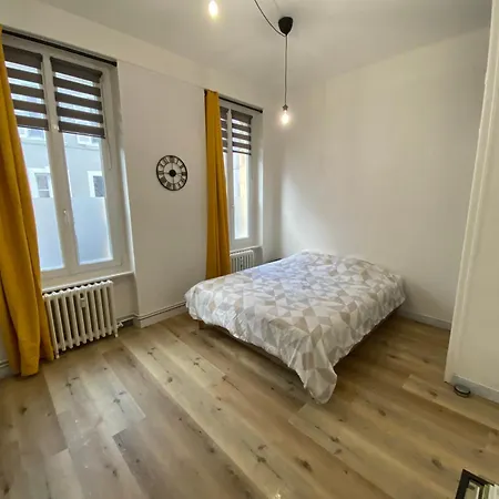 Apartment 43 Proche Centre